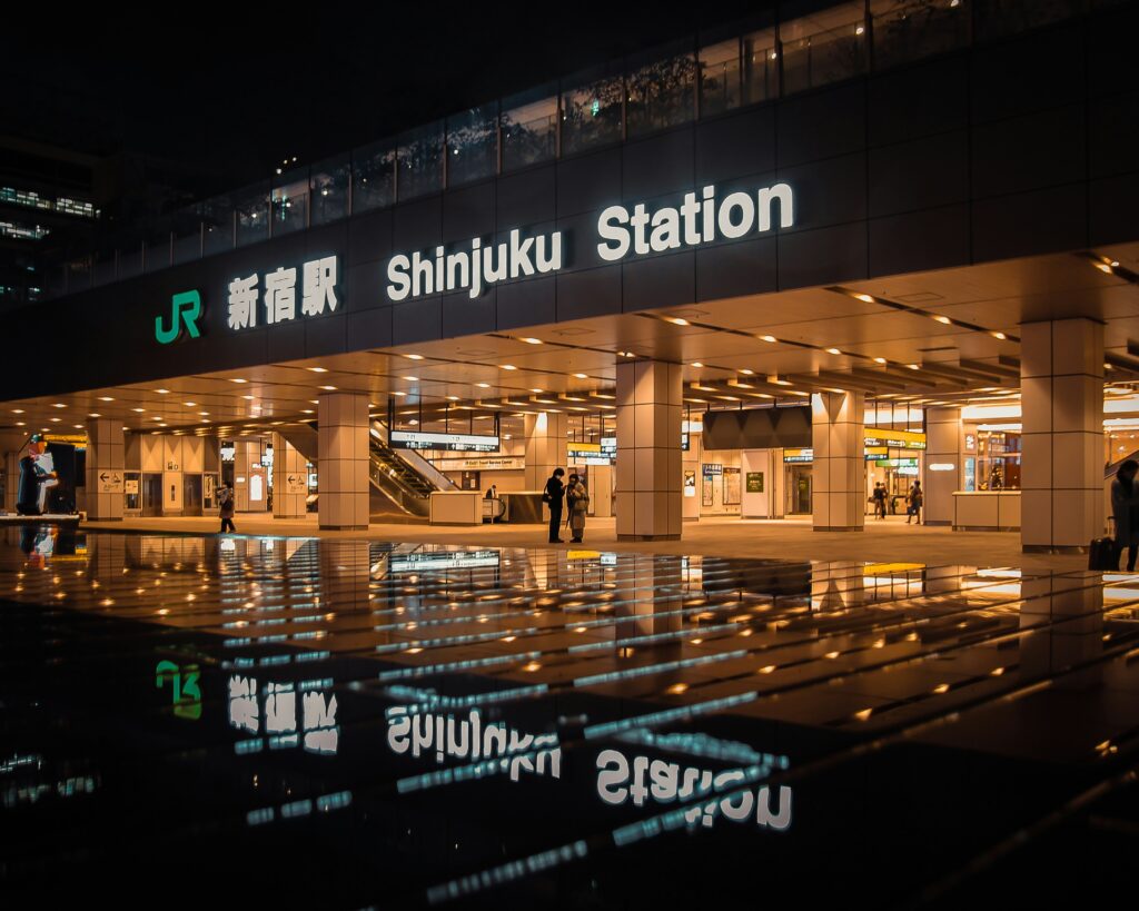 新宿駅南口